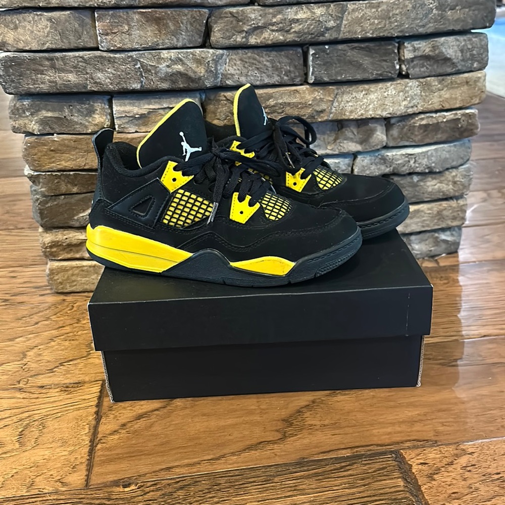 Nike Air Jordan 4 Retro PS 2Y